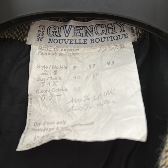 Vintage Givenchy Blazer & Skirt In wool - Picture 3 of 13